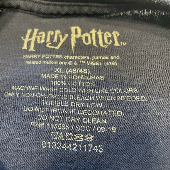 Harry Potter Blue Graphic T Shirt Hogwarts School of Witchcraft Wizardy XL - Picture 3 of 3
